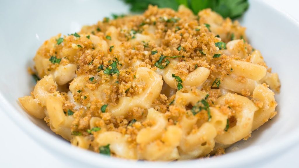 Recipe Rehab Season 1 Recipe How-To: Healthy Mac and Cheese