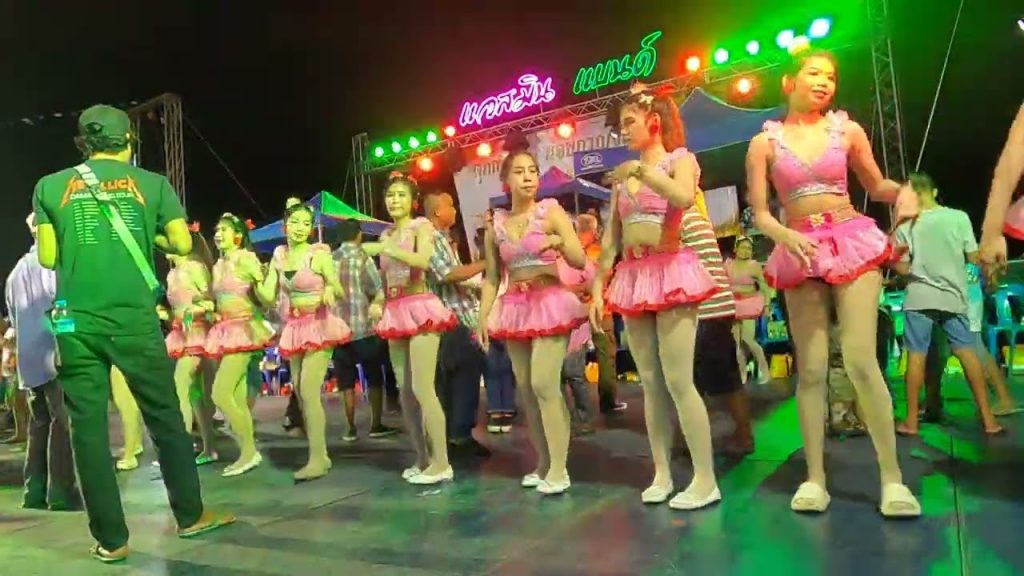 [GoPro8🎼FHD]【#PhetchaburiDance Workout for weight loss】#รำวงเพชรบุรี✿Health❤Kawaii🎼สิบหมื่น💦